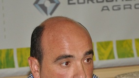 Foto de Entrevista a ��igo Loureiro, investigador del Dpto. de Protecci�n Vegetal de INIA
