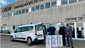Foto de Salvador Escoda S.A dona purificadores de aire Mundoclima al Gremi dInstaladors de Girona