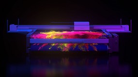 Foto de swissQprint lanza tintas de nen para sus impresoras de mesa plana y roll to roll con curado LED UV