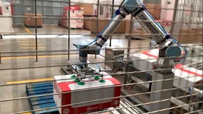 Foto de Neobotik lleva la versatilidad de los cobots a la mxima expresin con una aplicacin de paletizado de ocho ejes