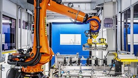 Foto de Škoda Auto crea un robot manipulador inteligente en su planta de Rep. Checa