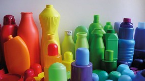 Foto de Reciclaje completo en la industria del plástico