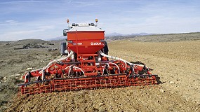 Foto de La sembradora SM-1909, novedad del a�o de Maquinaria Agr�cola Sol�, presente en Fima 2010