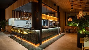Foto de Alarz Baha Club, el restaurante que refleja en su interior la calidez de una isla