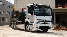 Foto de ZF y Mercedes-Benz Trucks presentan la toma de fuerza silenciosa y sin emisiones eWorX para camiones elctricos