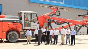 Foto de Sandvik entrega a Cavosa un jumbo electrohidrulico totalmente automatizado Sandvik DT1132i