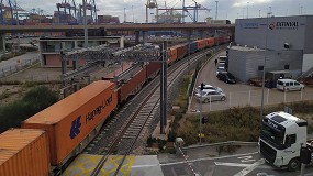 Foto de El tren se convierte en la nueva estrella de Valenciaport