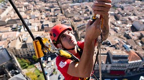 Foto de Equiparse para el trabajo en altura con Petzl