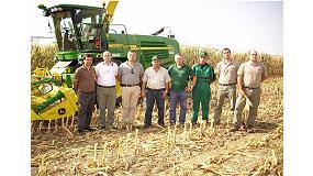 Foto de John Deere entrega la primera picadora de forraje con tecnologa 'i' en Portugal