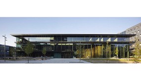 Foto de AGC en las fachadas de Echo, el nuevo edificio de la universidad tcnica holandesa TU Delft