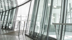 Abrir, cerrar; es fcil, verdad? En Gilgen Door Systems AG lo hacemos an ms fcil.