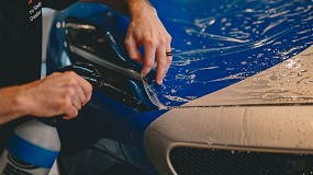 Foto de Lminas protectoras PPF para salvaguardar la pintura y otras superficies vulnerables de los vehculos