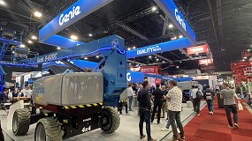 Foto de Genie exhibi plataformas de brazo y de tijera electrificadas en la feria Apex 2023