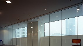 Foto de Vidros  prova de fogo AGC Pyrobel certificados Cradle to Cradle Silver