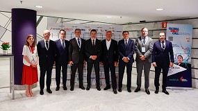 Picture of [es] El ministro de Industria destaca el esfuerzo de los proveedores de automocin