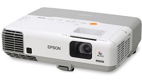 Foto de Epson presenta EB-9, su nueva gama de proyectores de sobremesa