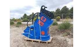 Foto de Llega a Espaa el primer demoledor Trevi equipado con imn hidrulico