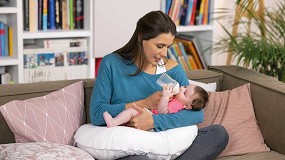Foto de Chicco apunta cuatro factores que influyen en la decisin sobre la lactancia materna