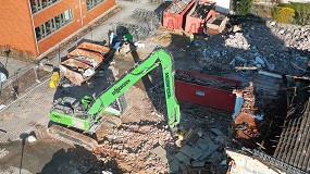 Foto de Alquiler de excavadoras de demolicin: deconstruccin selectiva en el centro de una ciudad alemana