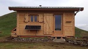 Fotografia de [es] Construccin de cabaas para pastores en los Alpes franceses con los equipos Wood-Mizer