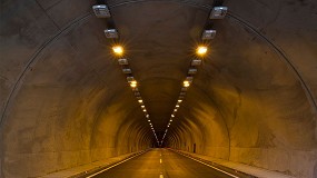 Foto de Los sistemas de control lumínico permiten reducir un 50% el consumo energético en túneles