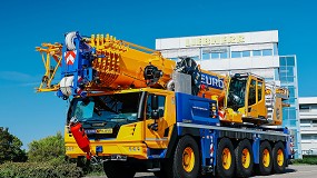 Foto de Eurogras invierte en la gra Liebherr LTM 1110-5.2, la primera en Espaa equipada con el sistema LICCON3