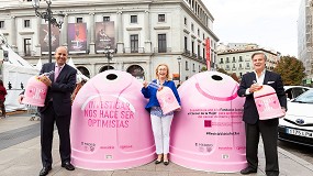 Foto de Ecovidrio y Fundacin Contigo forman el primer equipo de ftbol femenino en apoyo de la investigacin contra el cncer de mama y el reciclaje de envases de vidrio
