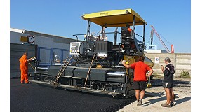 Foto de Bomag, en el Saln Internacional Samoter 2011