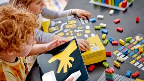 Foto de LEGO Braille Bricks ya est disponible en espaol