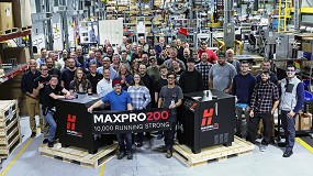 Foto de Hypertherm Associates fabrica el sistema MAXPRO200 número 10.000