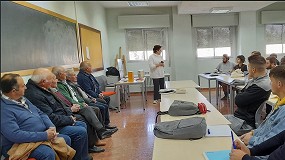 Picture of [es] Ganaderos veteranos de Lojea participan en una charla de la XII Escuela de Pastores de Andaluca