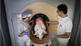 Foto de Un aparato de rayos X dentro de un triler acerca esta tcnica al sector porcino