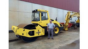 Foto de Taller Mecnic Mont-Roig, distribuidor de Maquinter, vende su primer rodillo Bomag