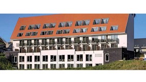 Foto de El Dune Hotel  Nieuwpoort elije el novedoso vidrio resistente a la corrosin Luxclear de AGC