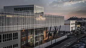 El Grupo Ferretti inaugura nuevas oficinas para la divisi�n de superyates de metal