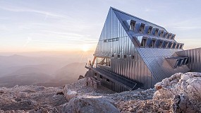 Foto de A salvo en las alturas: Swisspacer en las nuevas ventanas en un refugio de montaa tirols