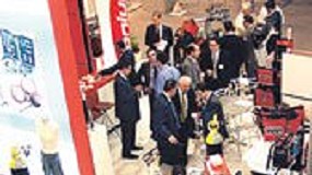 Foto de La Cumbre Industrial y Tecnolgica 2003 de Bilbao se consolida
