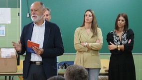 Foto de AIQBE entrega 600 agendas escolares de la industria a estudiantes de la provincia de Huelva