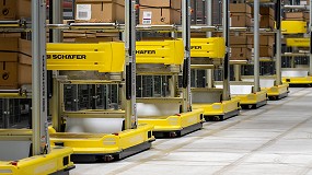 Foto de SSI Schaefer vuelve a Logistics & Automation con Rackbots, Runbots y un clasificador robtico