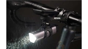 Foto de La mejor innovación para el ciclista nocturno: luz inteligente VS500 de iGPSPORT