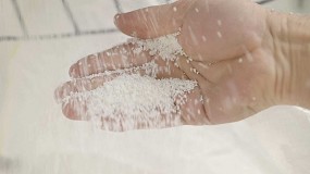 Con la certificacin Recyclass, Renolit Alkorplan integra la economa circular en la produccin de sus membranas armadas de PVC para piscinas