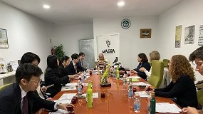 Fotografia de Una delegacin del gobierno japons visita la DOP Sierra Mgina