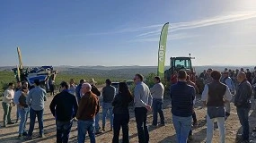 Foto de De Prado muestra en Sevilla la ltima tecnologa para los nuevos modelos de cultivo en el olivar