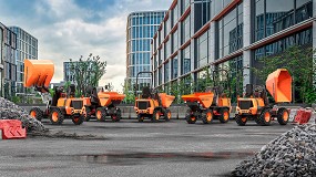 Foto de Ausa presenta su nueva generacin de dumpers compactos