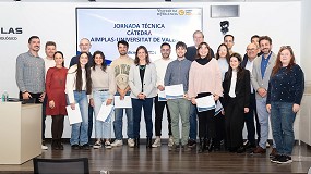 Foto de La Ctedra AIMPLAS-UV premia proyectos que se apoyan en la IA y soluciones innovadoras para la circularidad de los plsticos