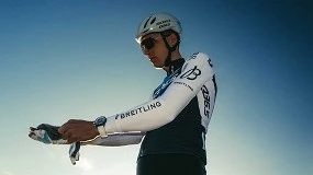 Foto de Q36.5 desvela su kit Pro Cycling Team 2025