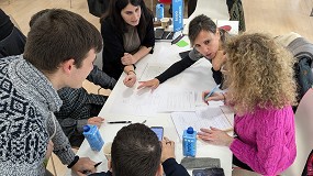 Foto de Un hackathon de ideas impulsa la mejora de la sostenibilidad ambiental en la industria qumica