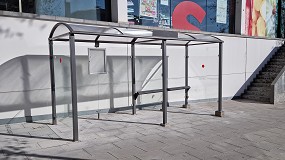 El Ayuntamiento de Vilassar de Dalt instala marquesinas de autobs Martn Mena