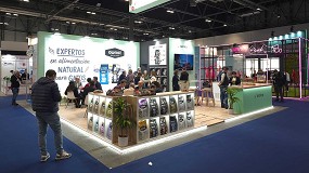 Foto de Ownat presenta en Iberzoo Propet la gama ms amplia del mercado en alimentacin natural para gatos