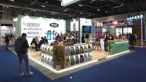Ownat presenta en Iberzoo Propet la gama ms amplia del mercado en alimentacin natural para gatos
